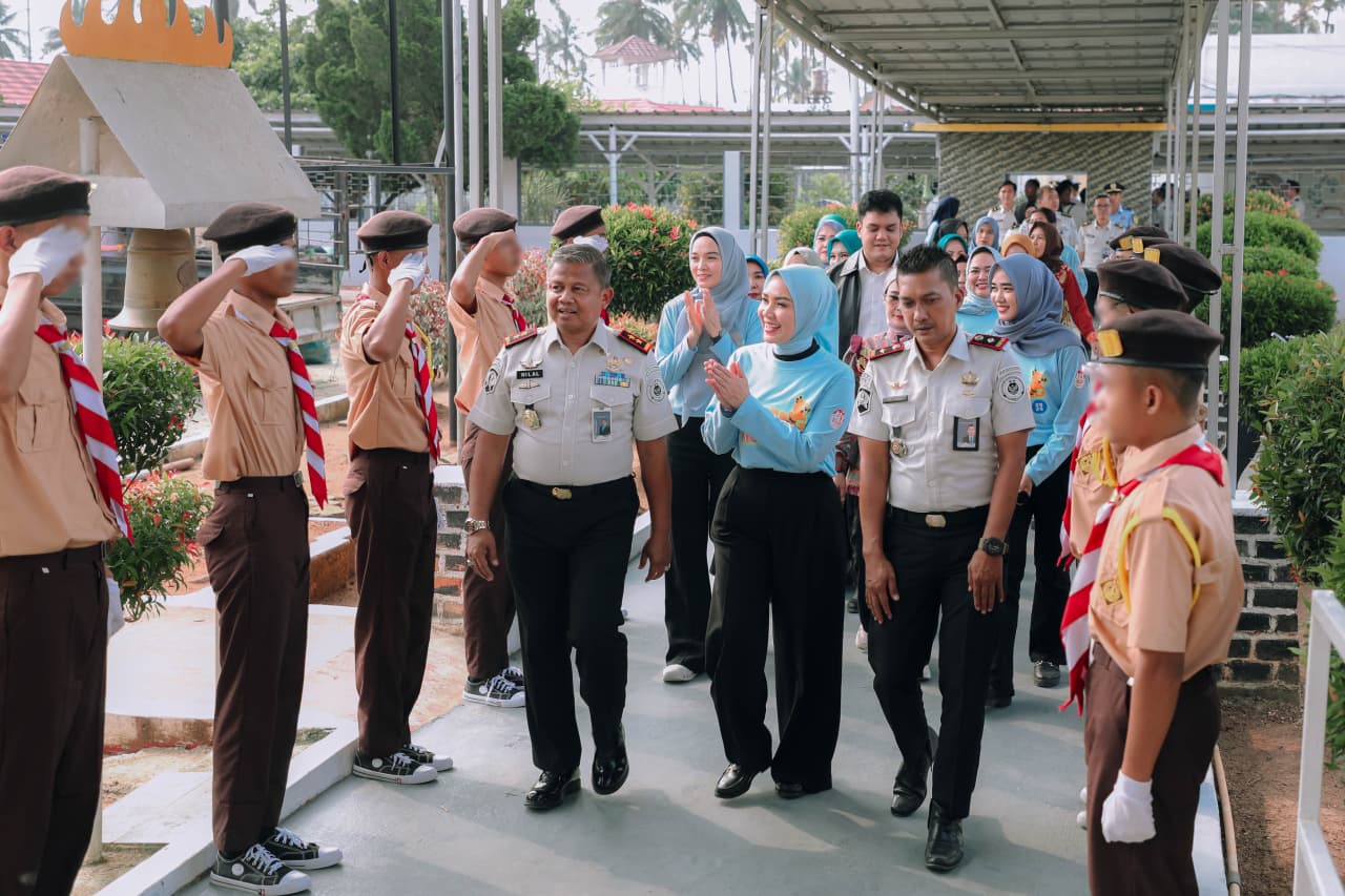 Peringati Hari Anak Nasional, Batin Wulan Kunjungi LPKA dan Salurkan Bantuan